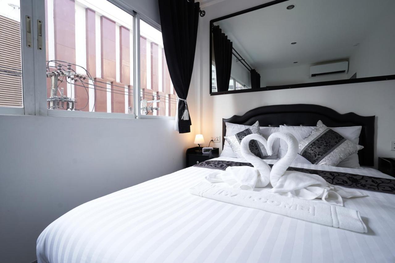 Thonglor Suites Hotel Bangkok Extérieur photo