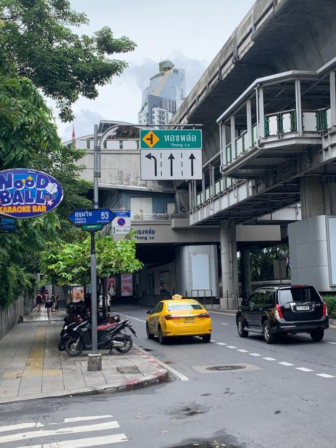 Thonglor Suites Hotel Bangkok Extérieur photo