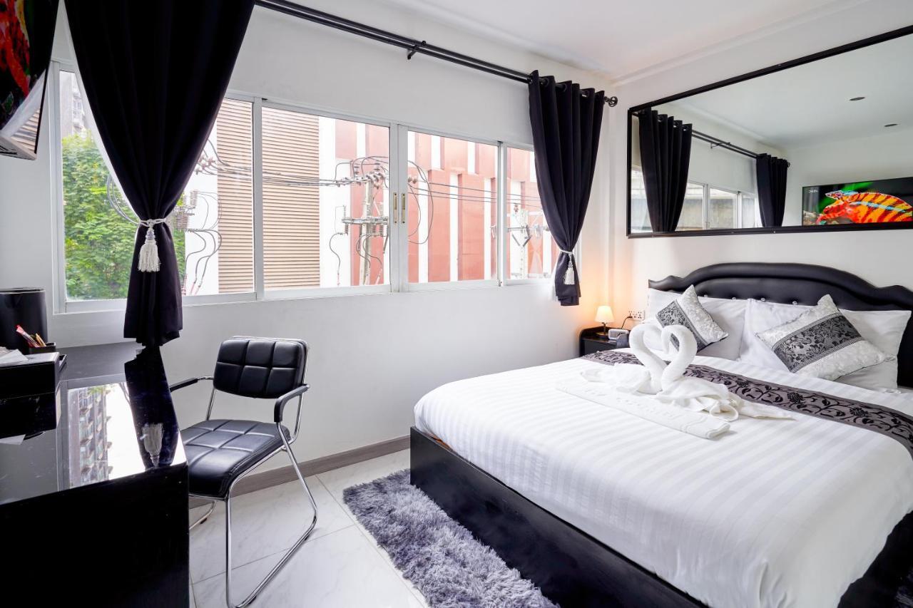 Thonglor Suites Hotel Bangkok Extérieur photo