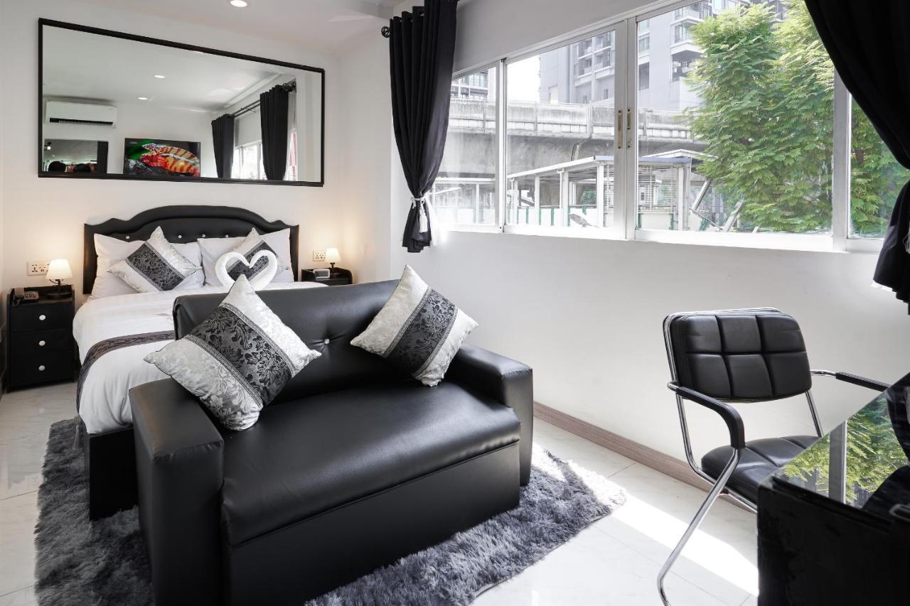 Thonglor Suites Hotel Bangkok Extérieur photo