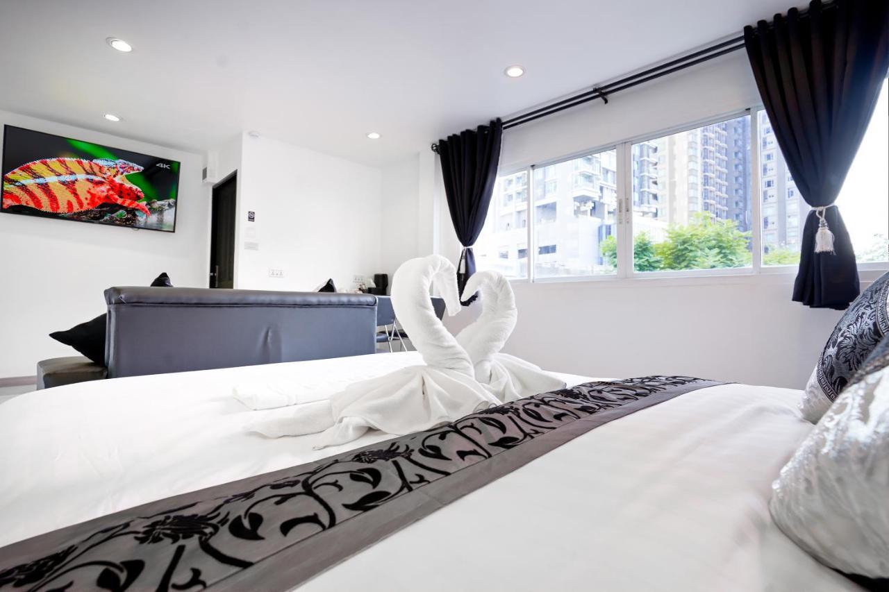 Thonglor Suites Hotel Bangkok Extérieur photo